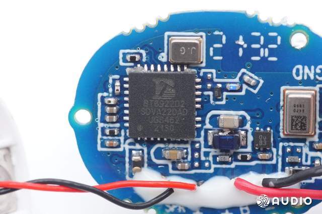 龙二代BT8922D蓝牙SoC实现低延迟蓝牙52ag真人倍思Bowie E2耳机采用中科蓝讯讯(图2)